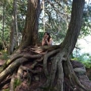 melissa dawn sitting at a tree branch in park yamaska